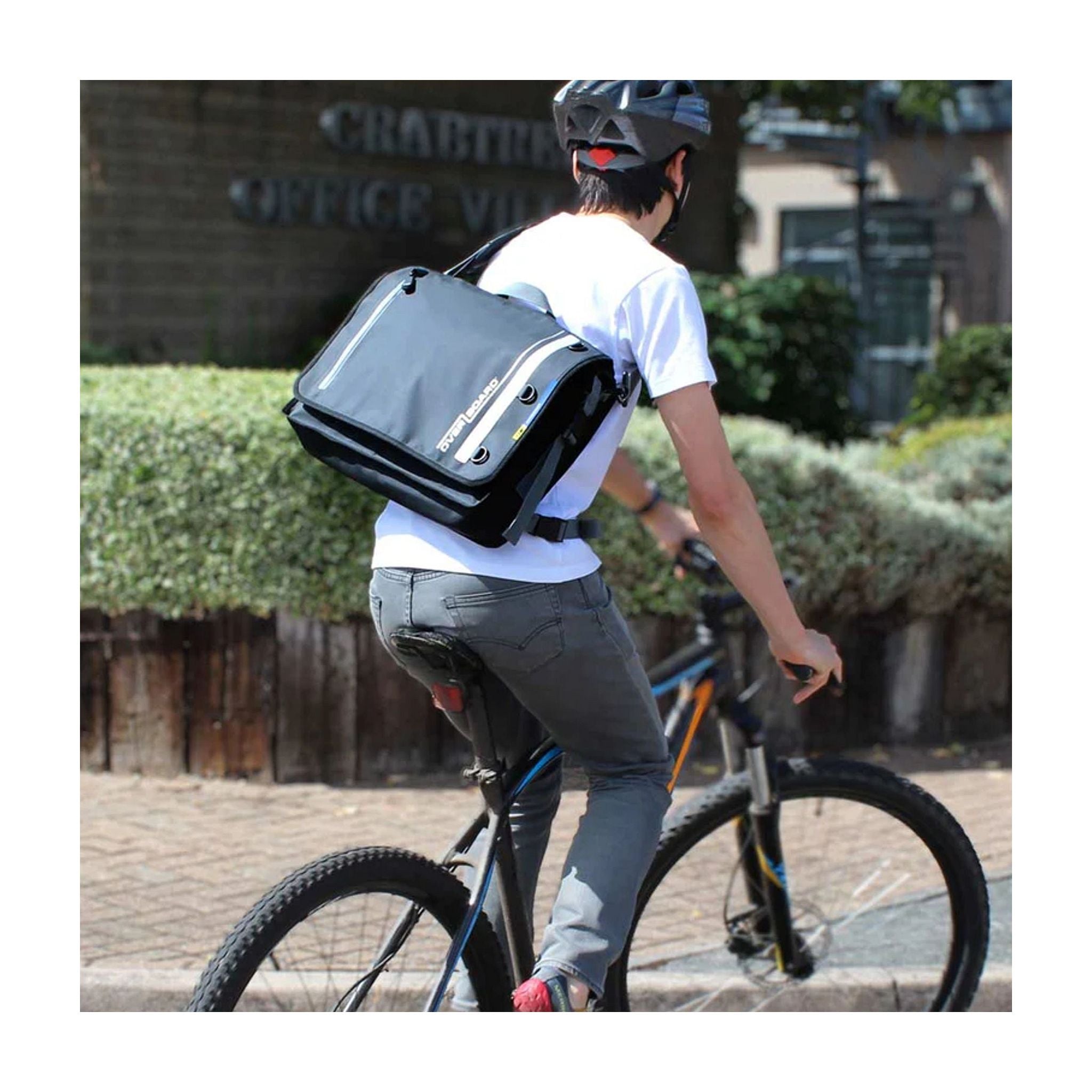 OverBoard waterproof messenger bag courier bag Black