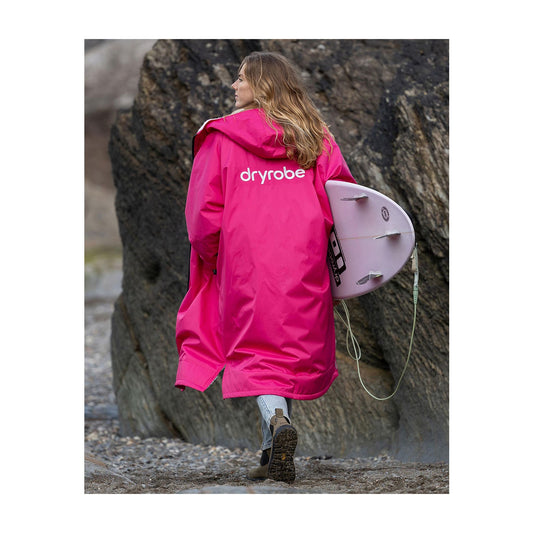dryrobe advance long-sleeve pink and light gray changing robe