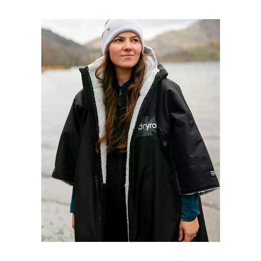 dryrobe advance short sleeve black grey camo umkleidemantel