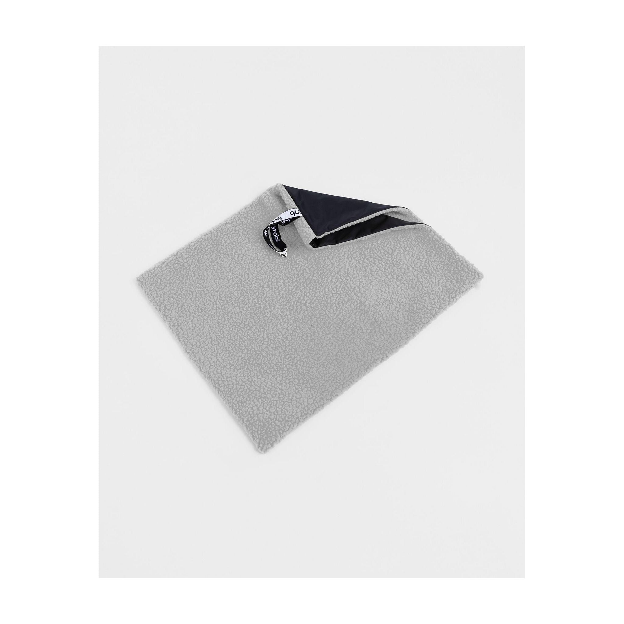 DRYROBE pillowcase