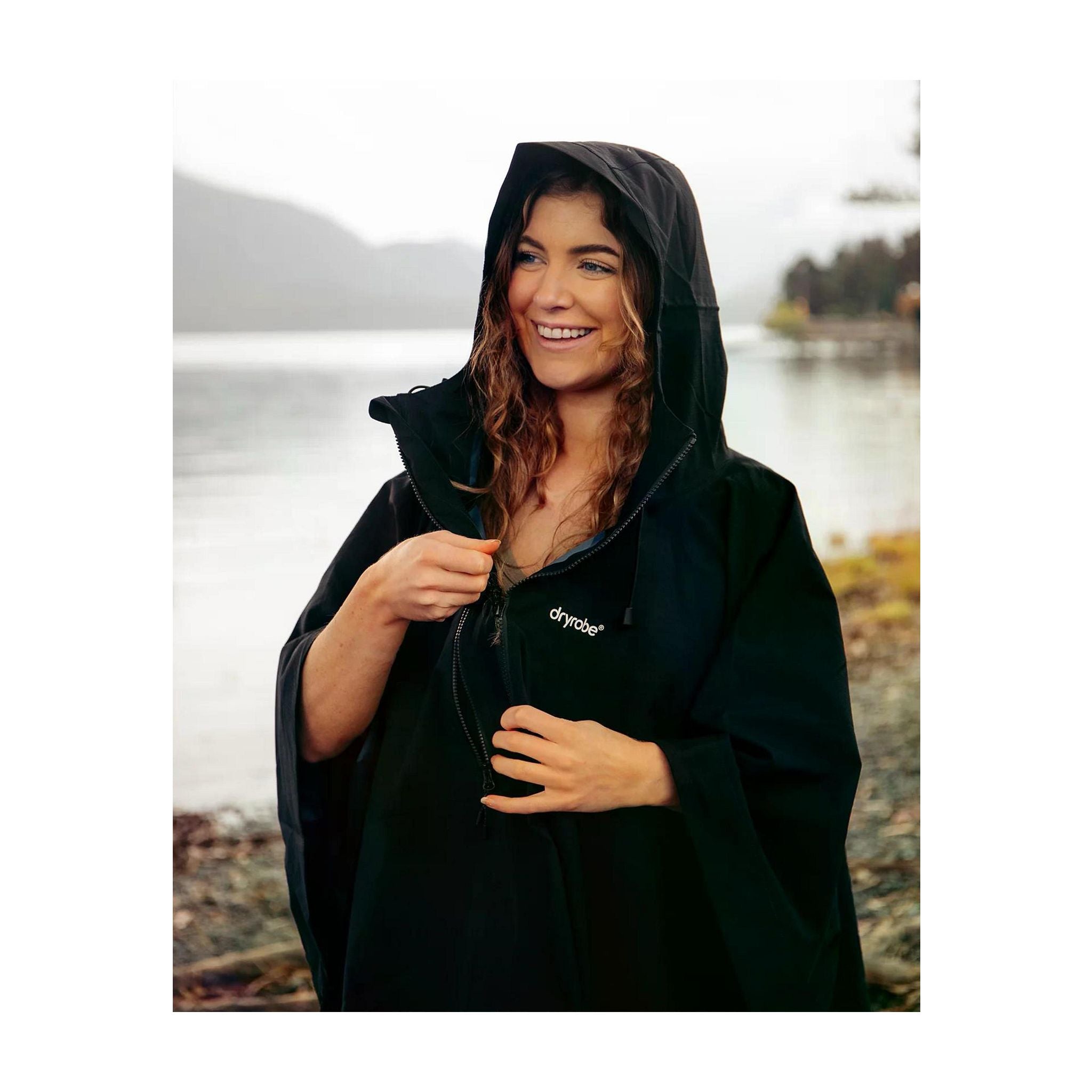 DRYROBE waterproof rain poncho