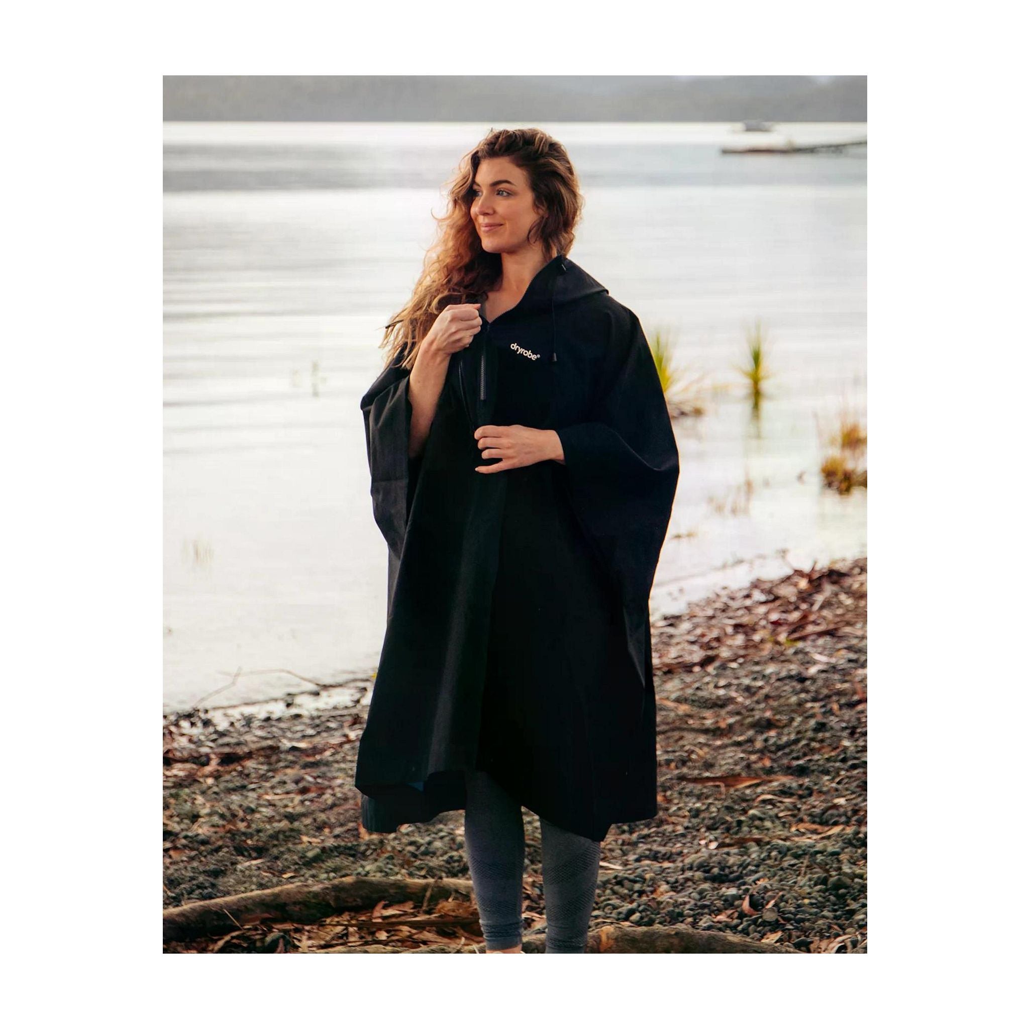 DRYROBE waterproof rain poncho