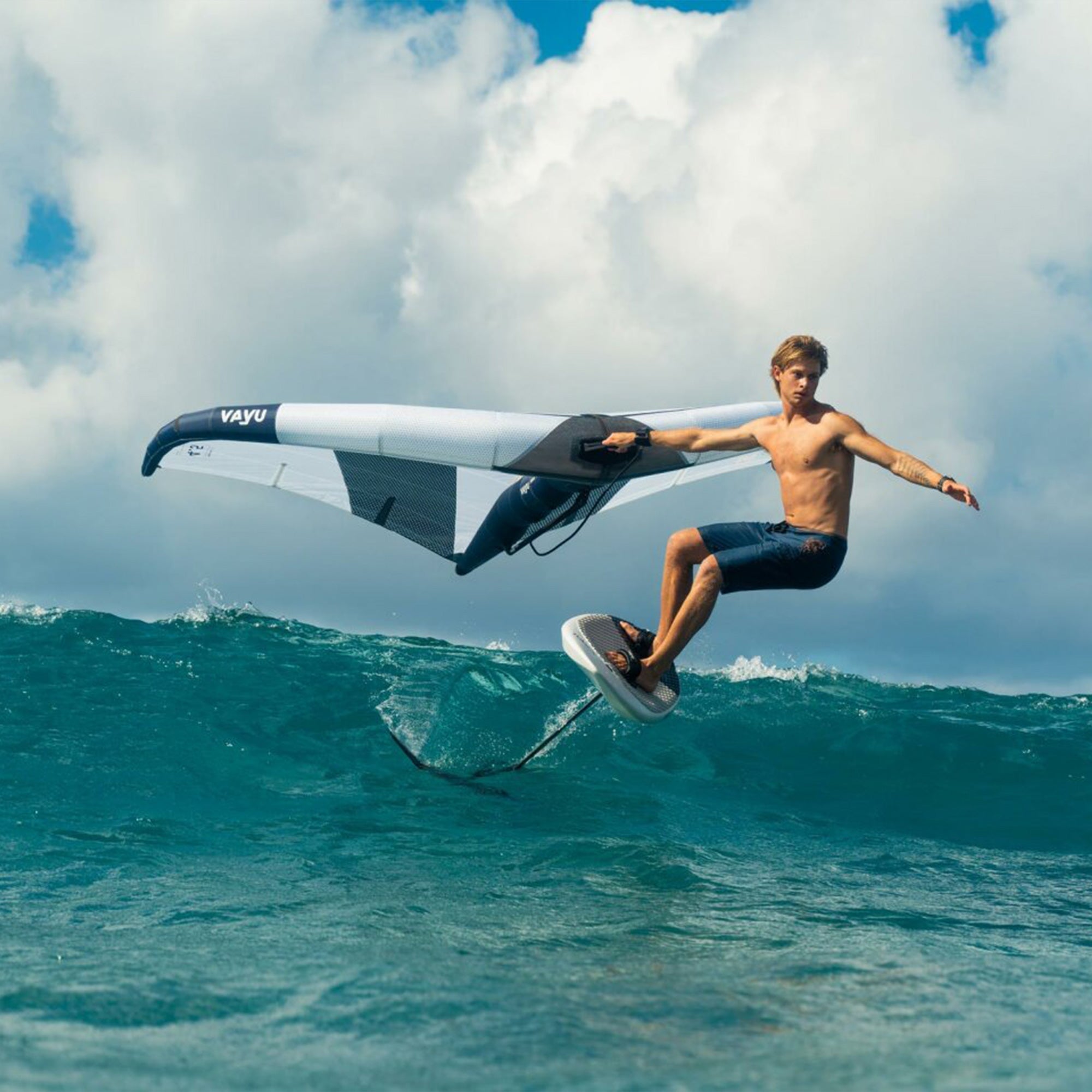 wingfoil wingfoiling foil wing Vayu Aura v3 