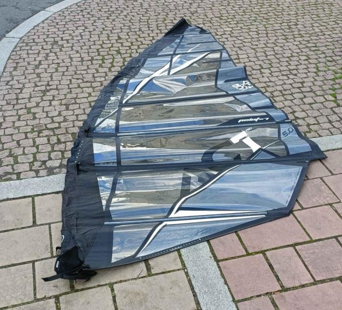 windsurf segel Point-7 AC-1 Pro Racing 2024 6.0 gebraucht