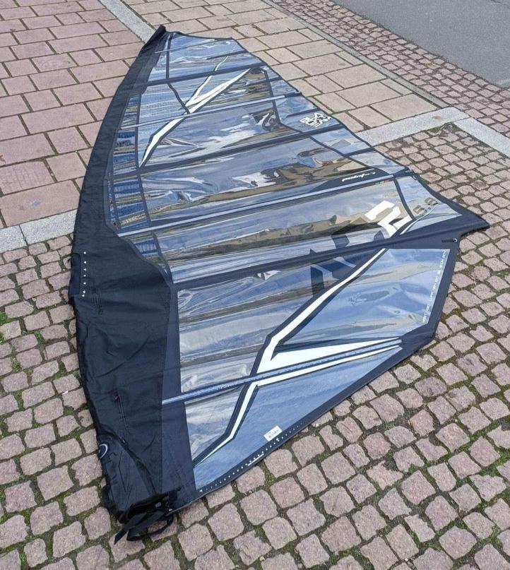 windsurf segel Point-7 AC-2 Racing 2 Cam 2024 6.8 gebraucht