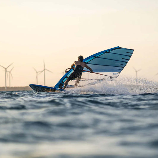 Neilpryde windsurfing windsurf sail sail 2025 speedster freerace