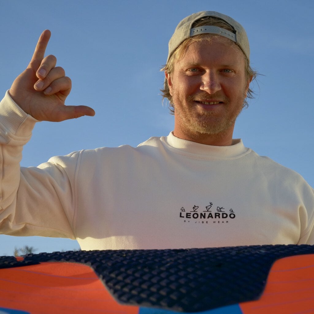 Gunnar Asmussen Hang Loose in Windsurf Jibe Wear Sweatshirt windsurfshop windsurf store windsurf-shop surfshop learn windsurfing JibeWear